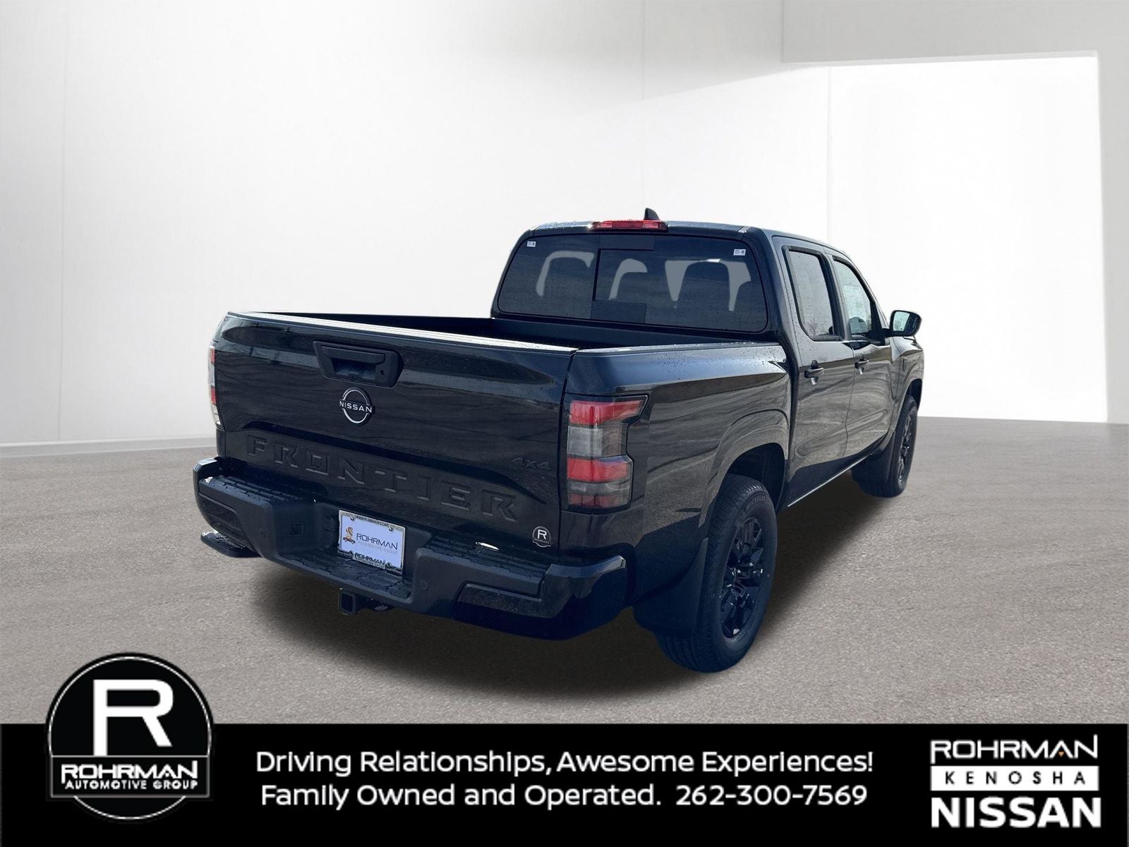 2026 Nissan Frontier SV Dark Armor Package
