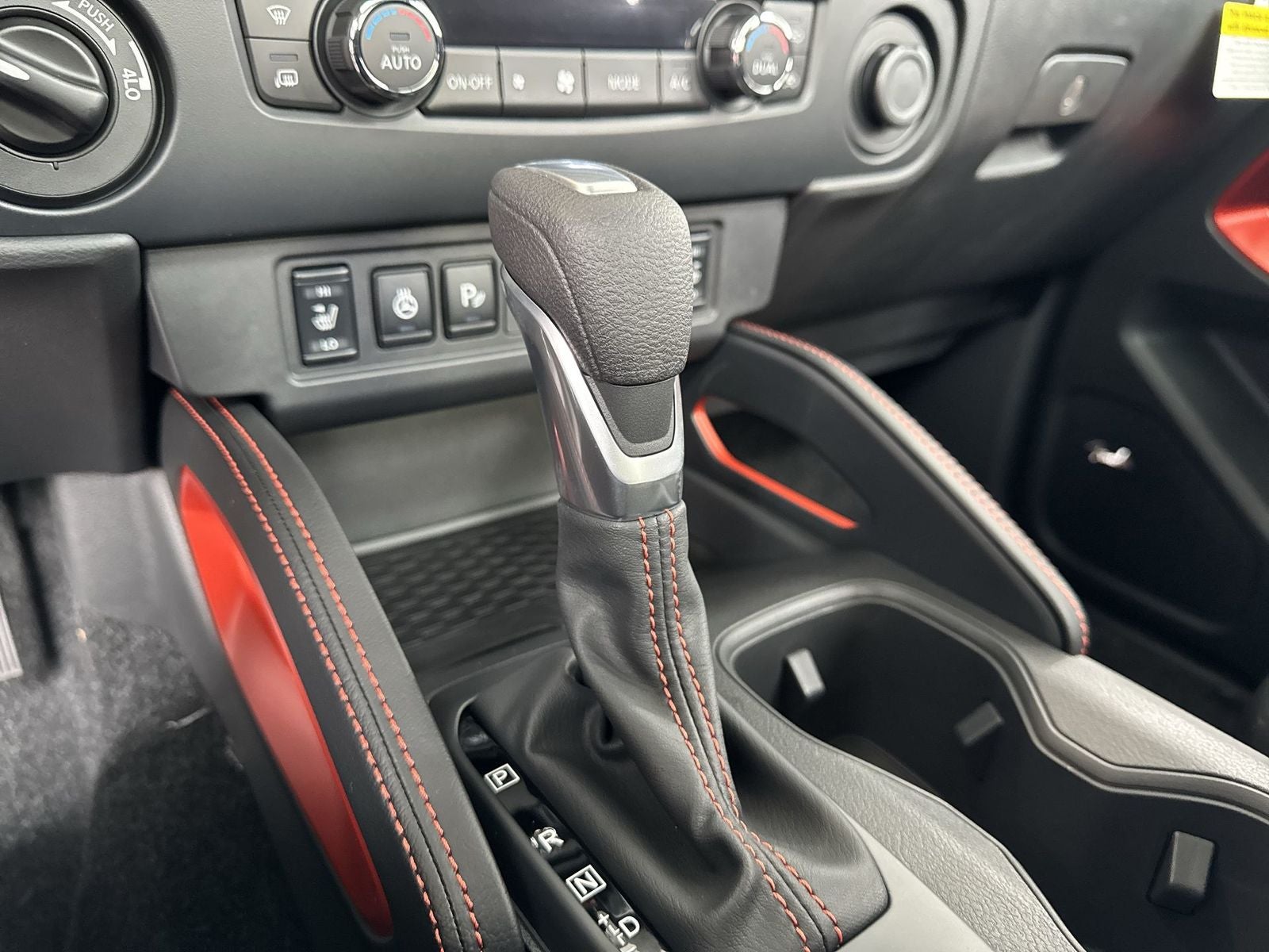 2026 Nissan Frontier PRO-4X Premium Package