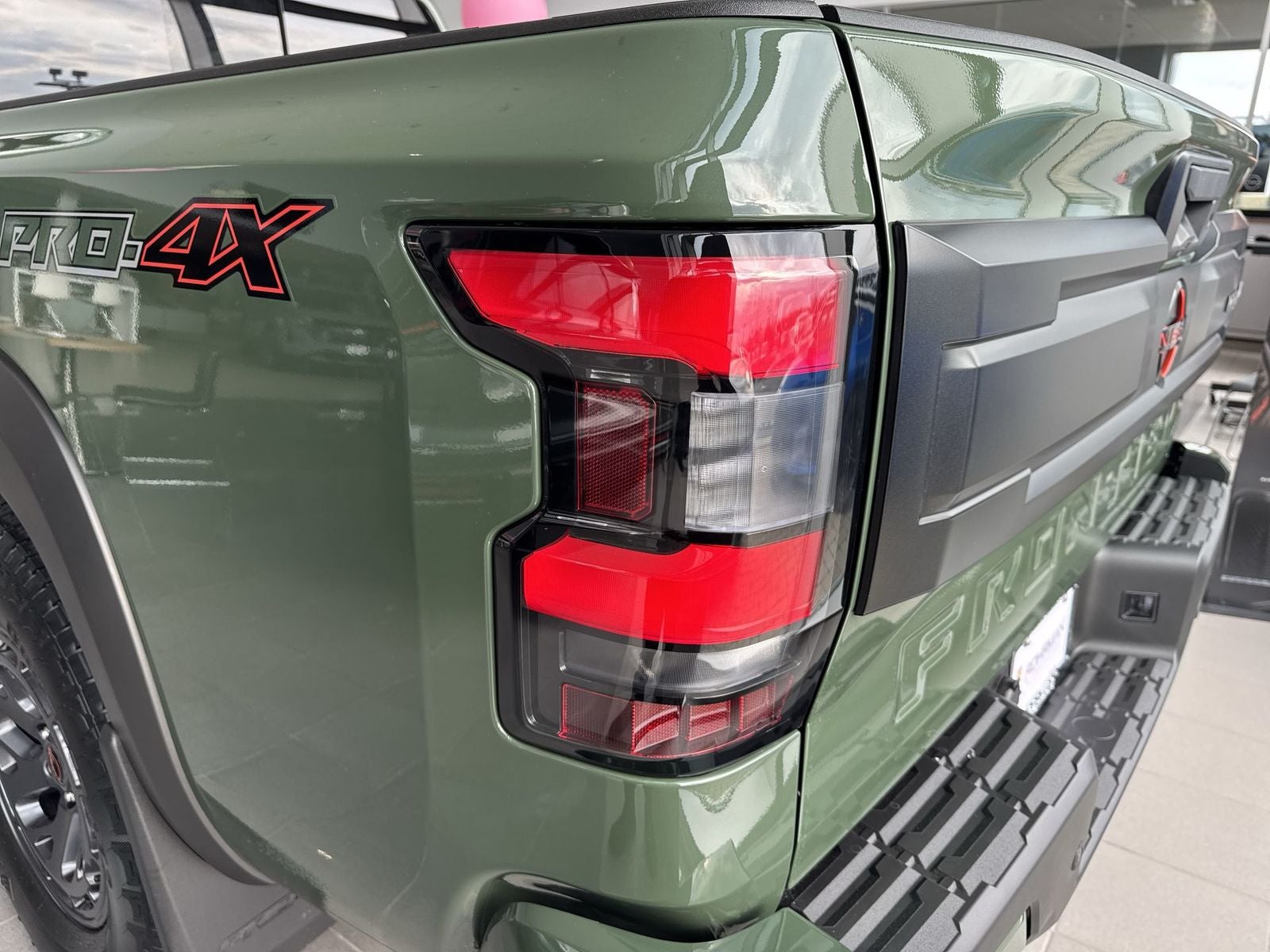 2026 Nissan Frontier PRO-4X Premium Package