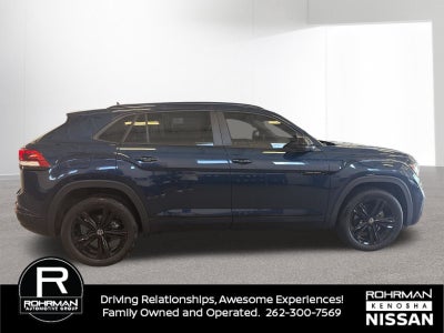 2023 Volkswagen Atlas Cross Sport 2.0T SEL R-Line Black
