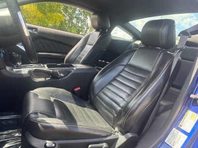2013 Ford Mustang V6 Premium