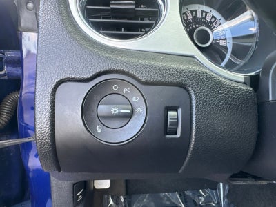 2013 Ford Mustang V6 Premium