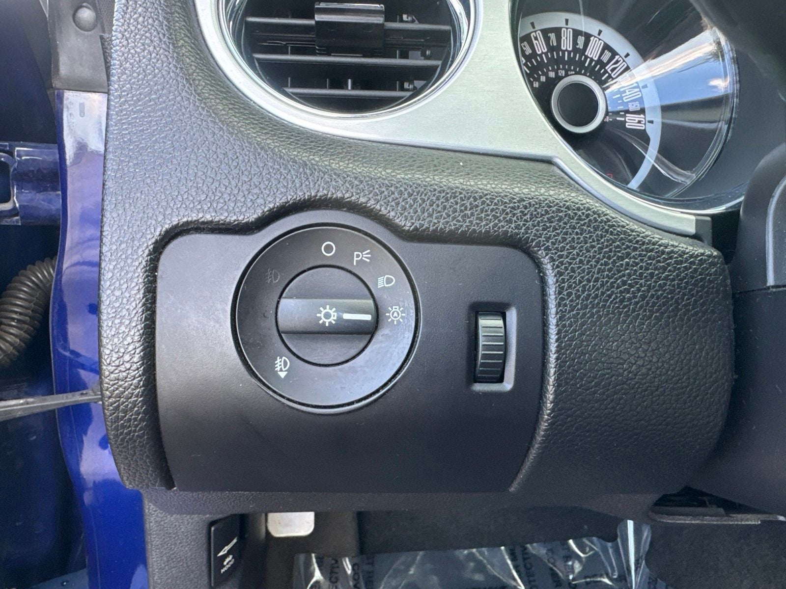 2013 Ford Mustang V6 Premium