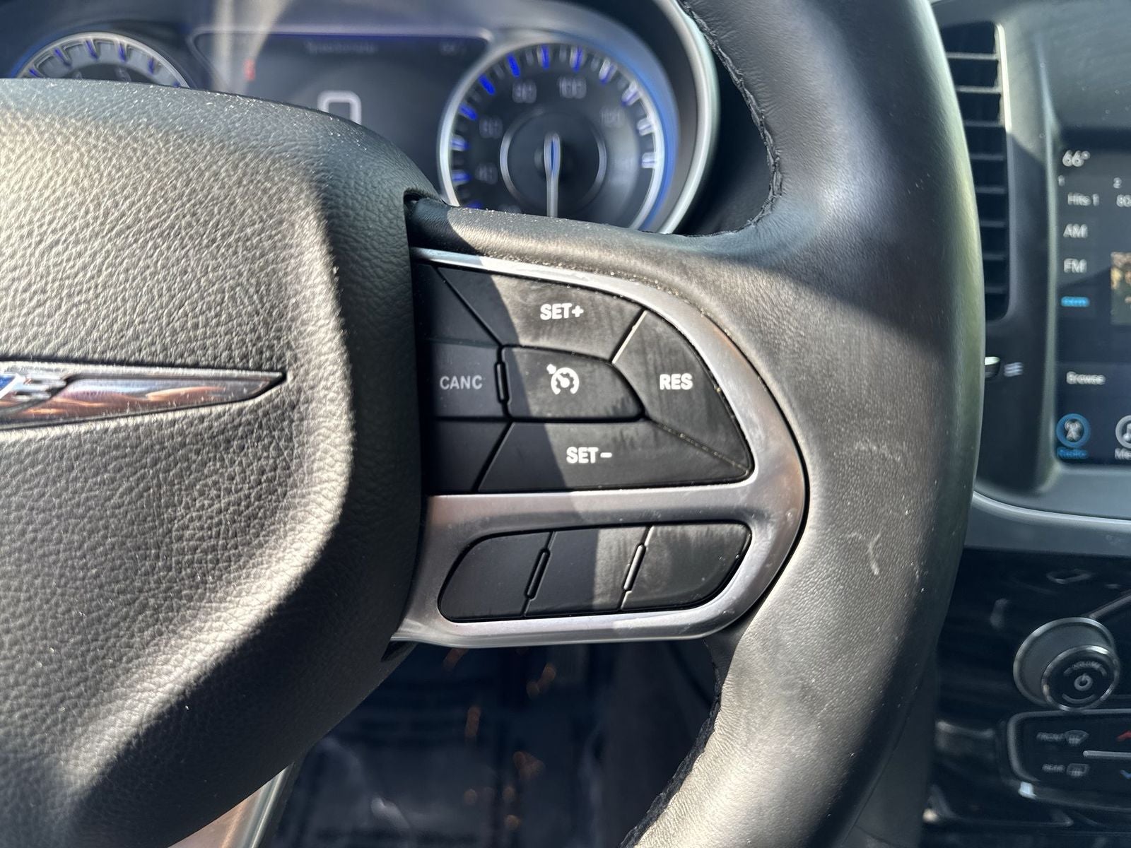 2017 Chrysler 300 Limited