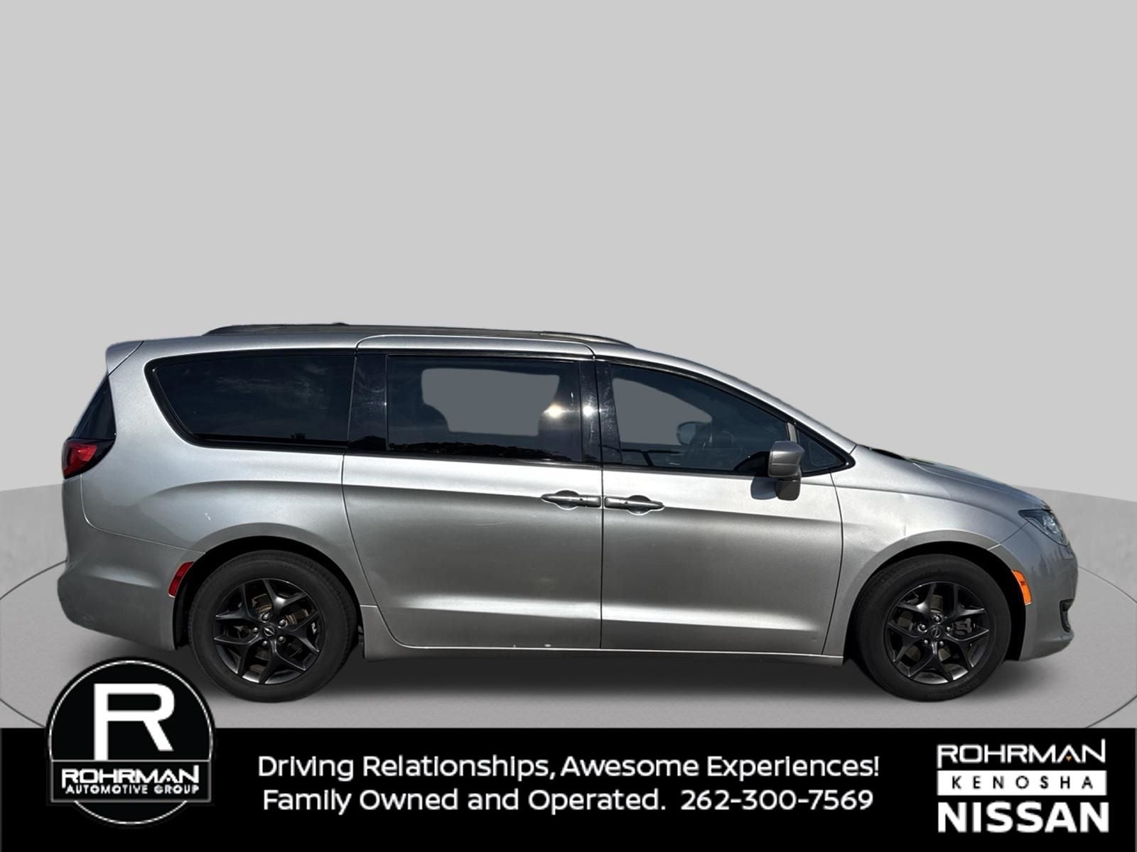 2018 Chrysler Pacifica Touring L Plus