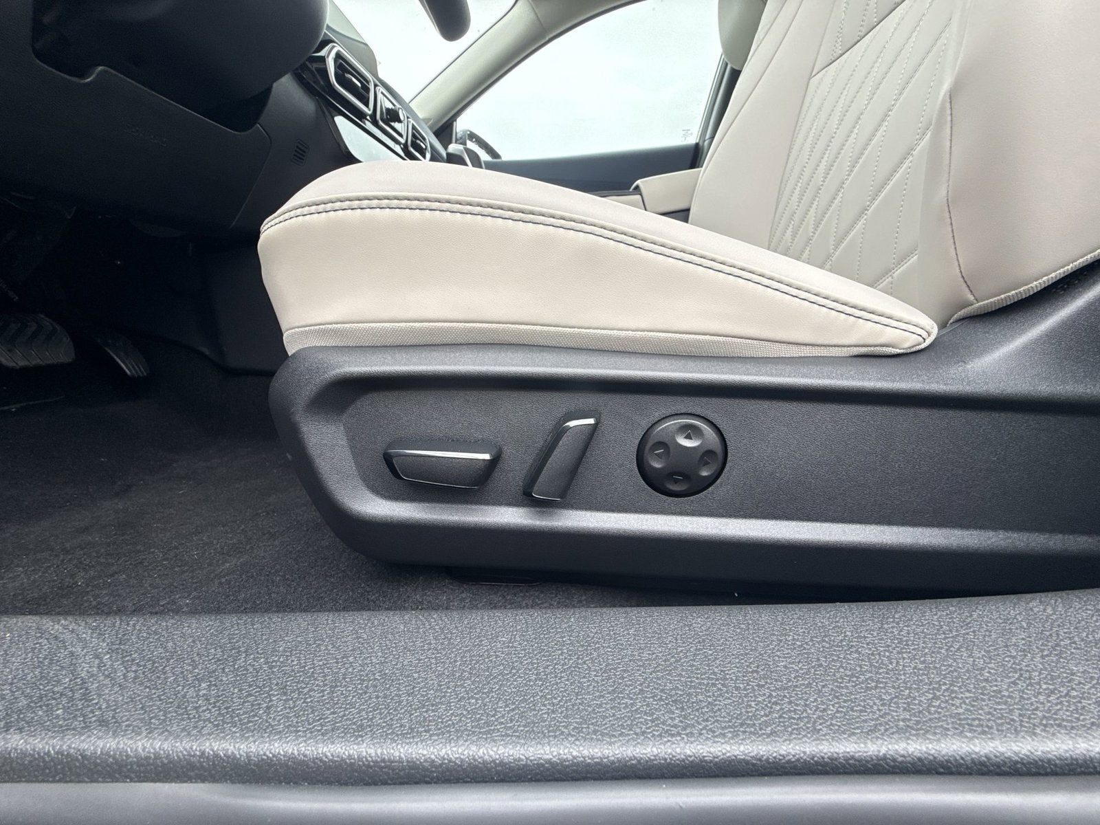 2027 Nissan Sentra SL