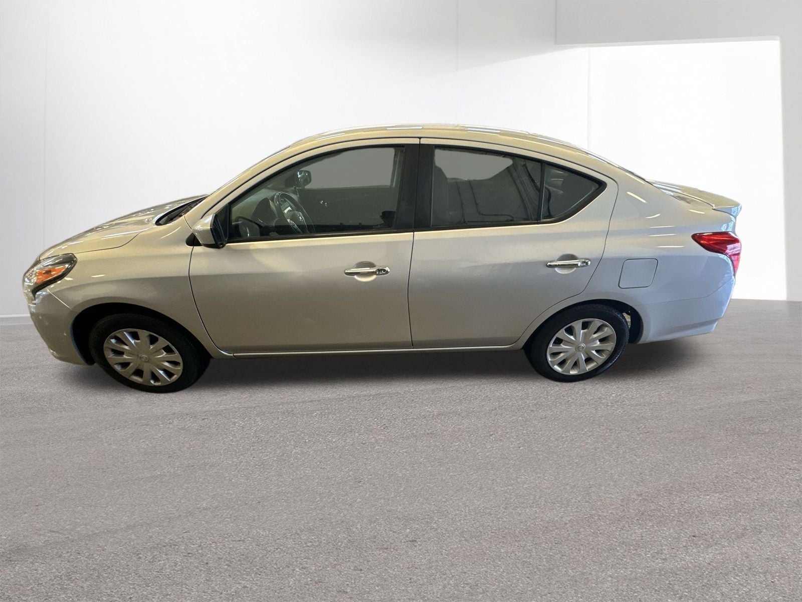2019 Nissan Versa 1.6 SV