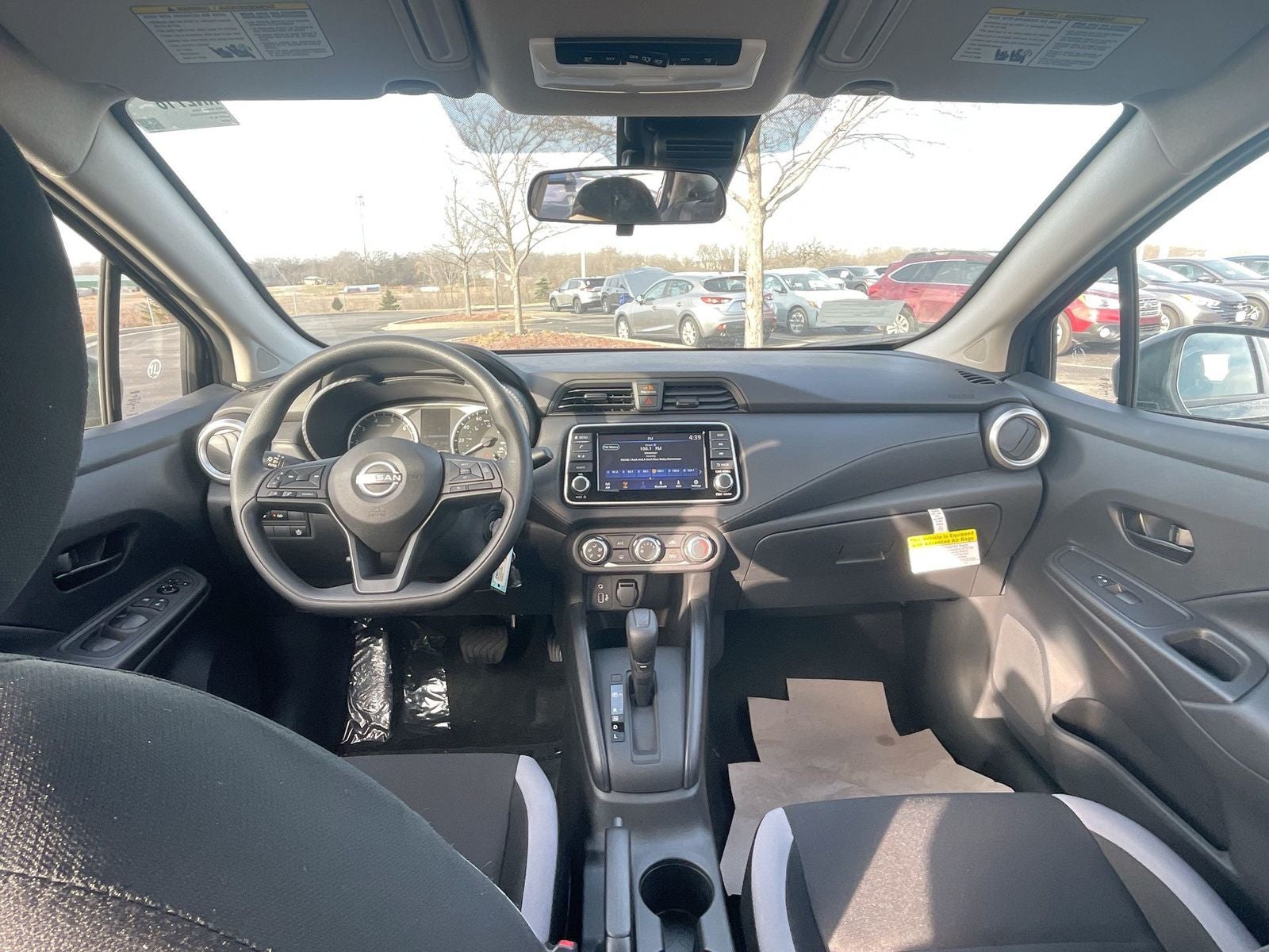2025 Nissan Versa 1.6 S