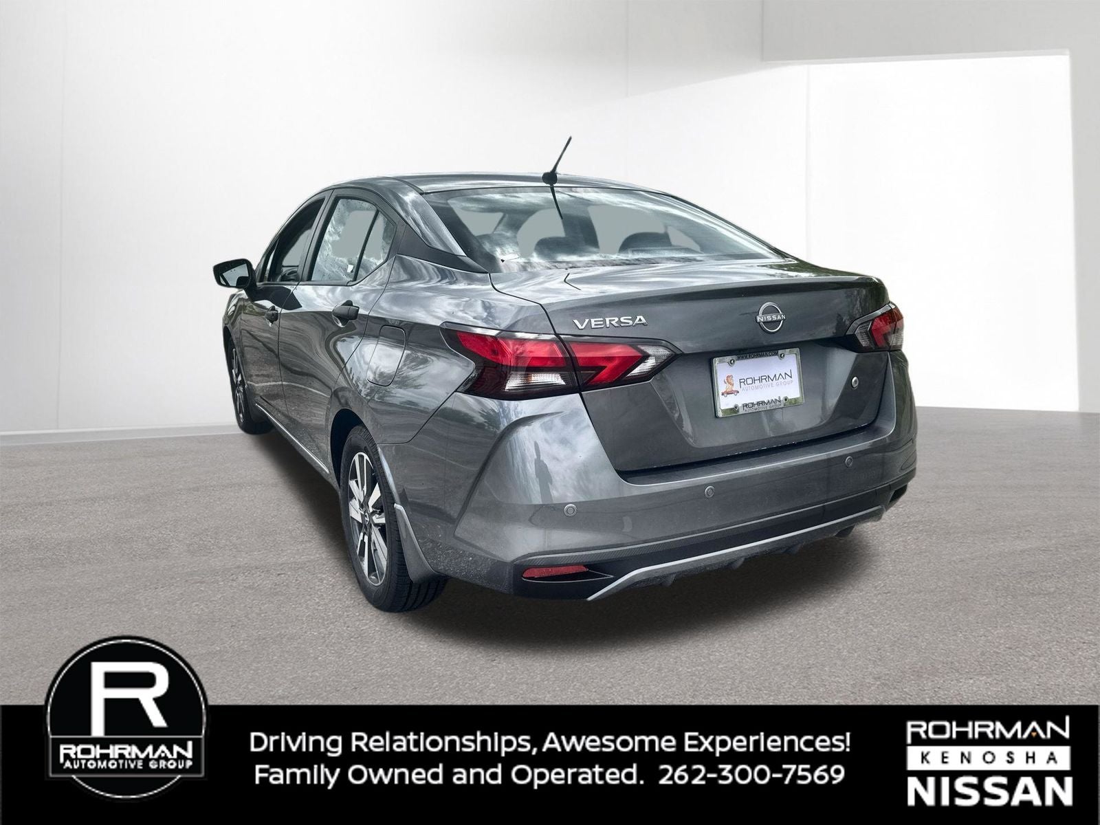 2024 Nissan Versa 1.6 S
