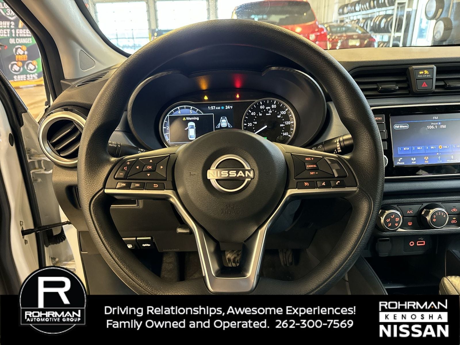 2025 Nissan Versa 1.6 SV