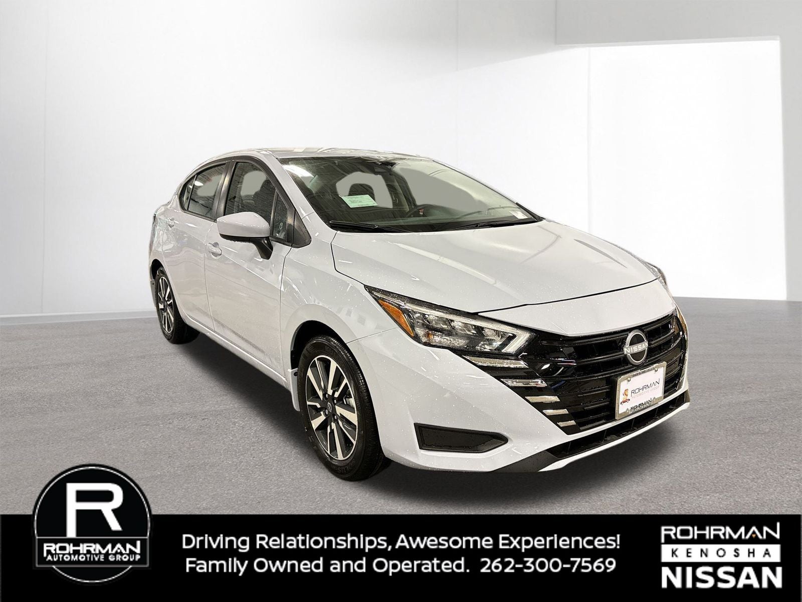 2025 Nissan Versa 1.6 SV