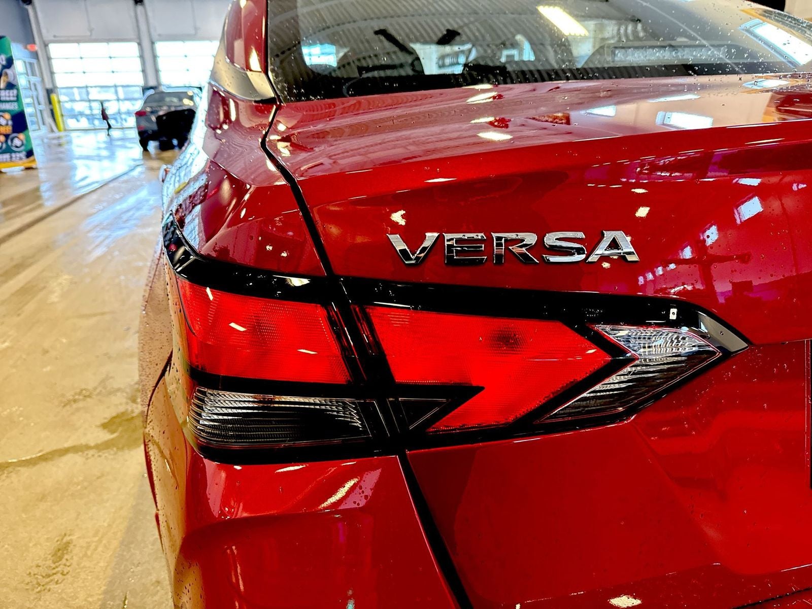 2025 Nissan Versa 1.6 SV