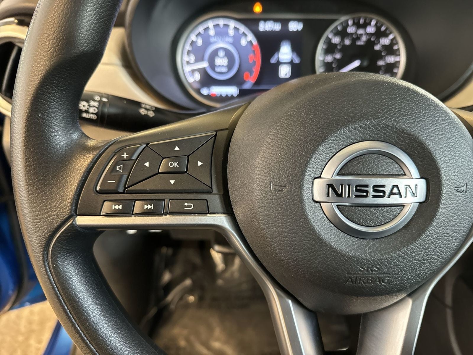 2021 Nissan Versa 1.6 SV