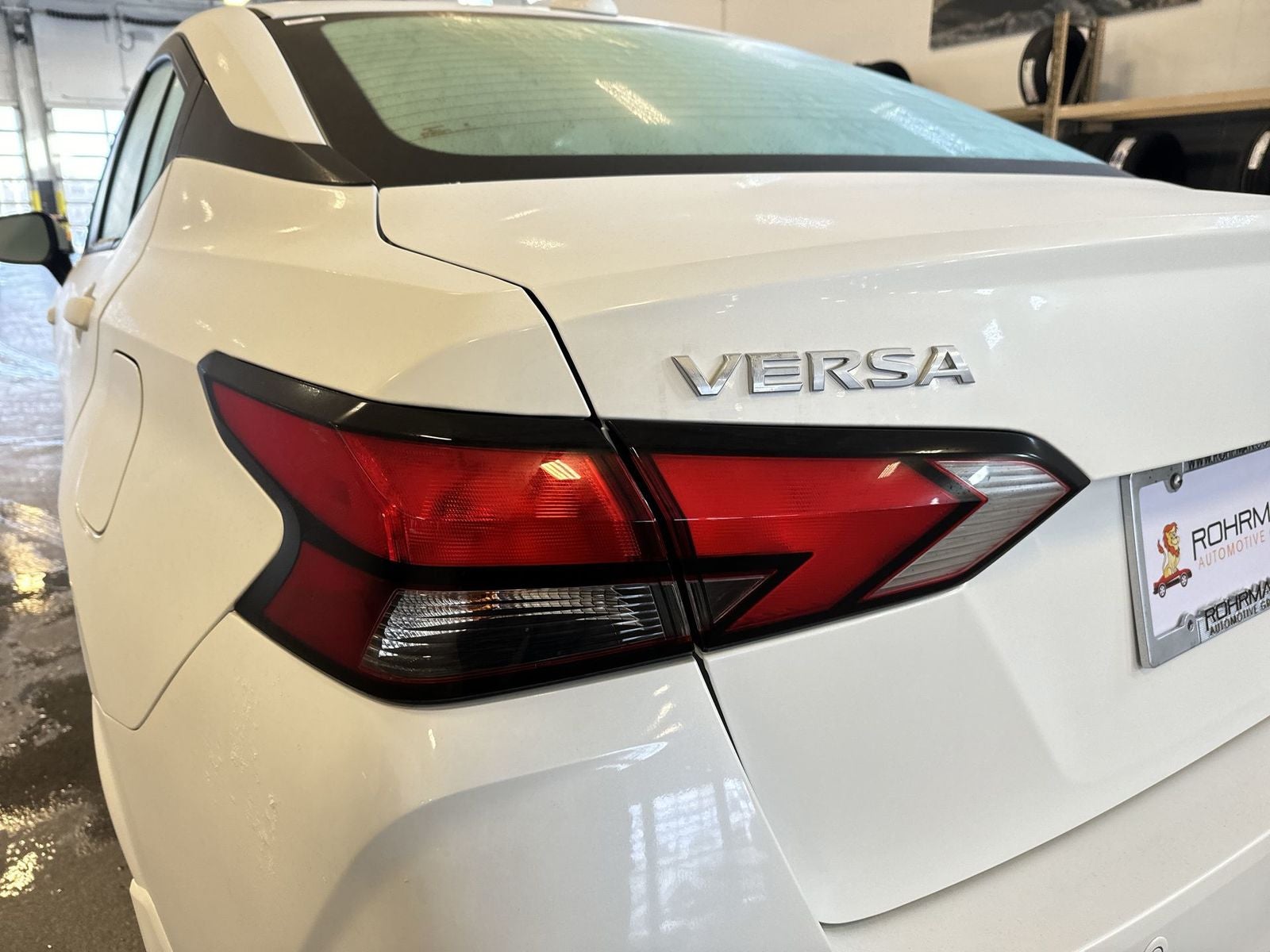 2025 Nissan Versa 1.6 SV