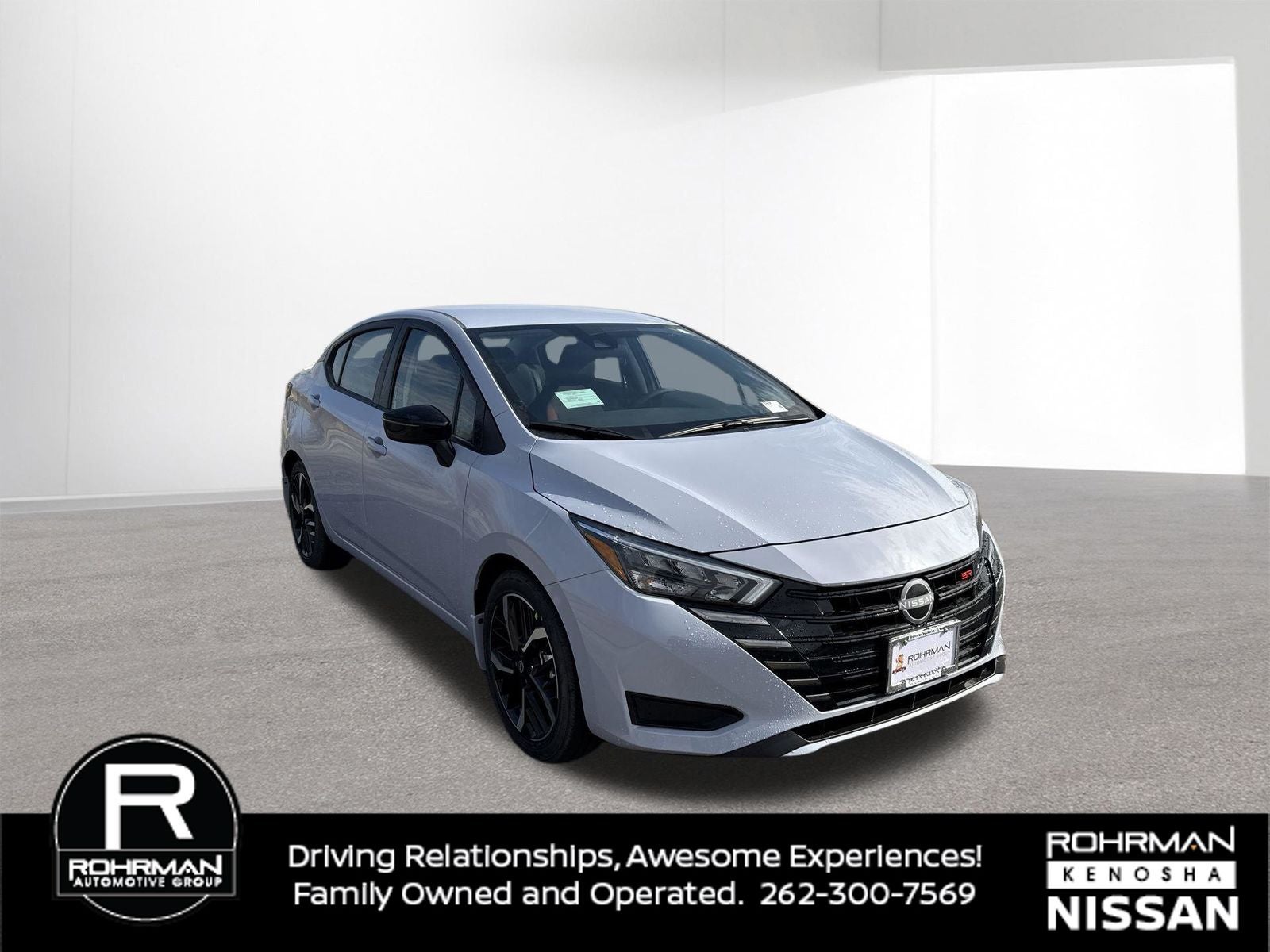 2025 Nissan Versa 1.6 SR