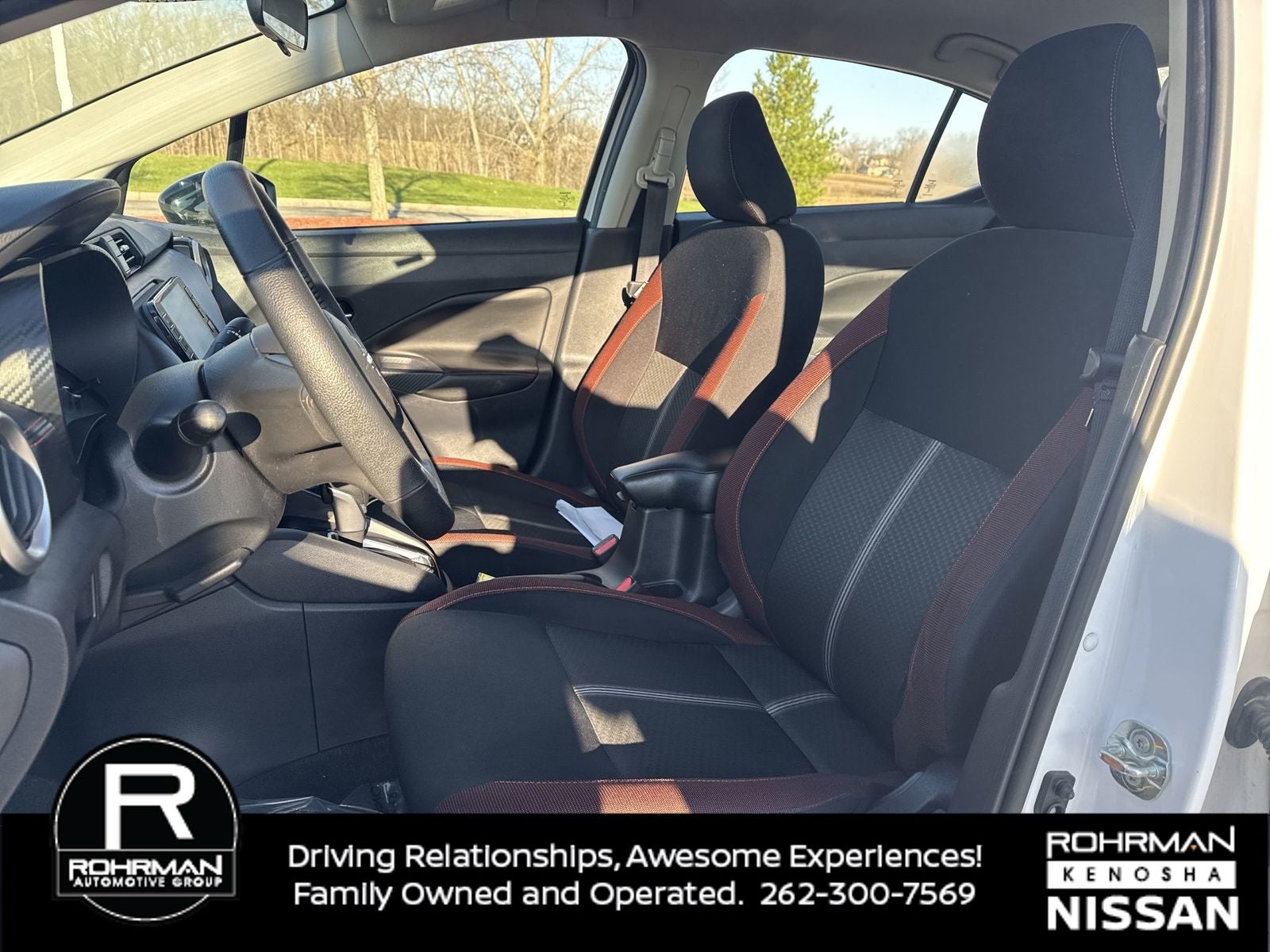 2025 Nissan Versa 1.6 SR