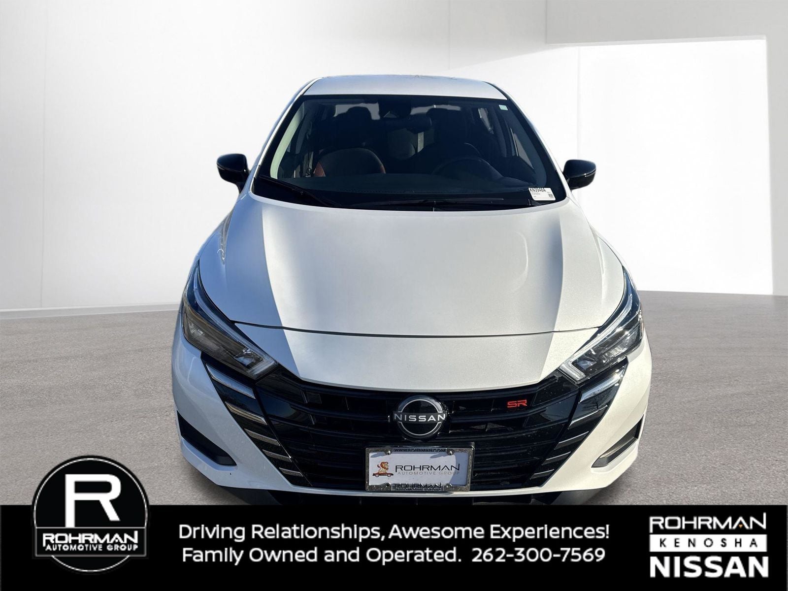 2025 Nissan Versa 1.6 SR