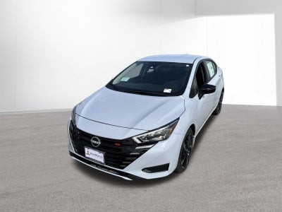 2025 Nissan Versa 1.6 SR