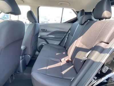 2024 Nissan Kicks S
