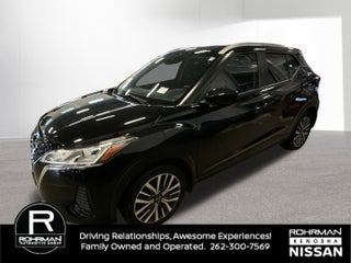 2022 Nissan Kicks SV