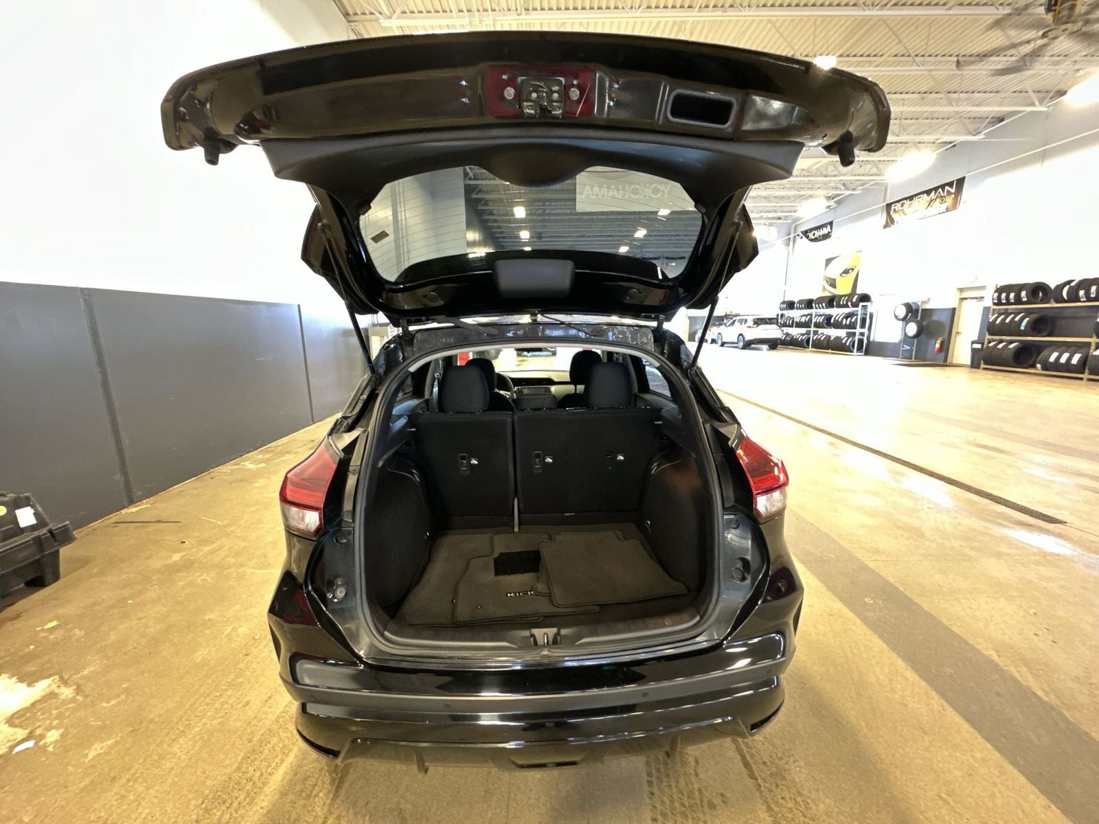 2020 Nissan Kicks SV