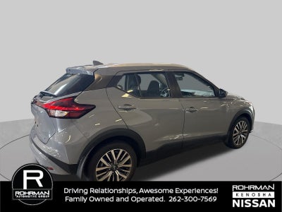 2023 Nissan Kicks SV