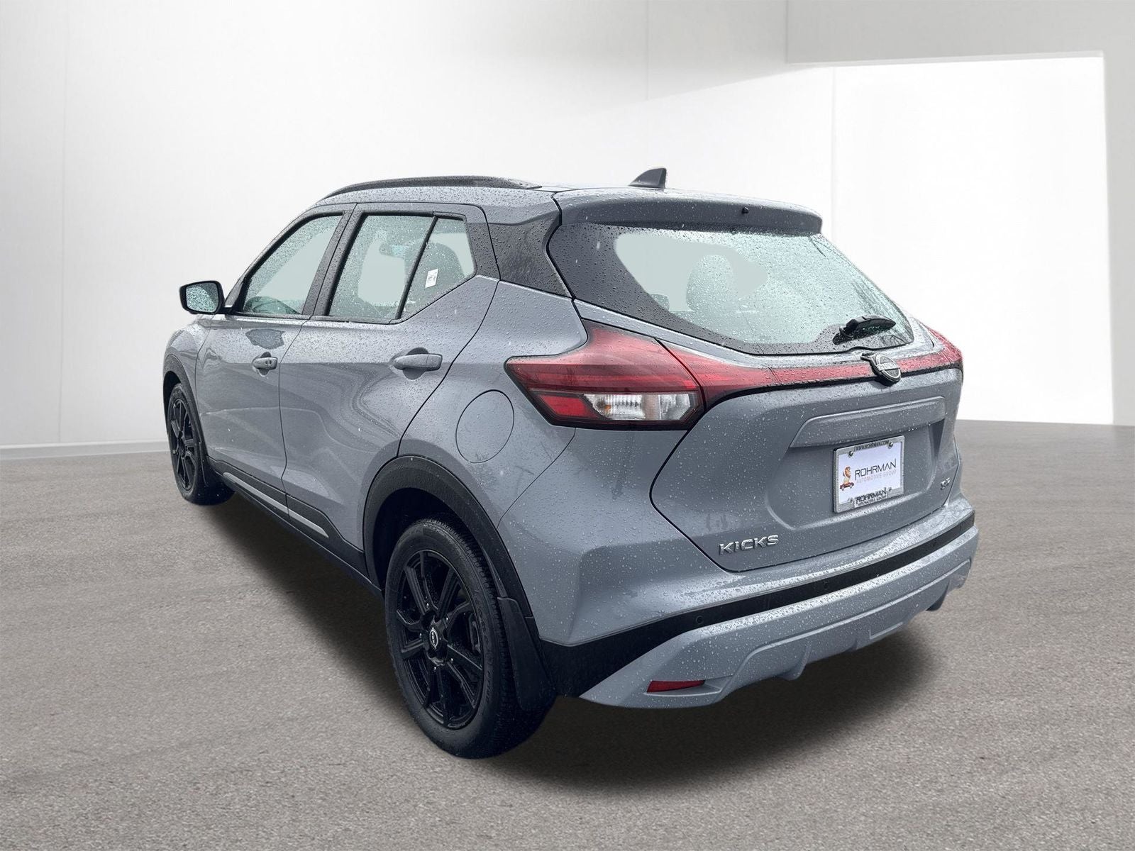 2023 Nissan Kicks SR Premium Package