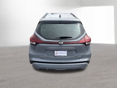 2023 Nissan Kicks SR Premium Package
