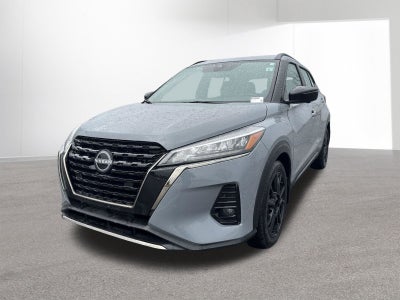 2023 Nissan Kicks SR Premium Package