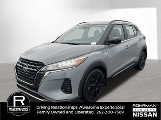 2023 Nissan Kicks SR Premium Package