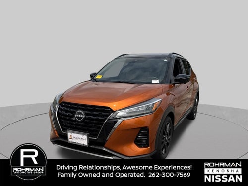 2022 Nissan Kicks SR