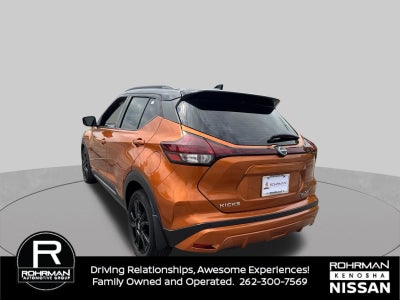2022 Nissan Kicks SR
