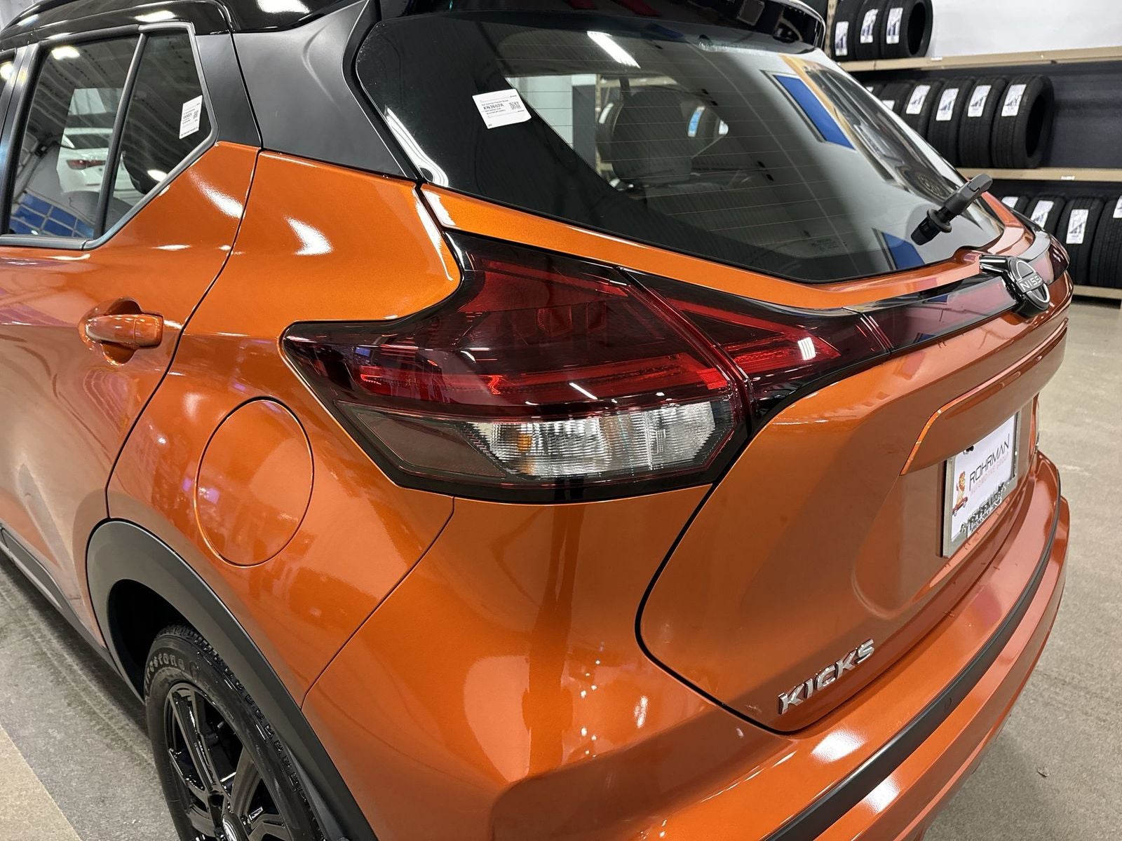 2023 Nissan Kicks SR