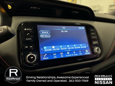 2023 Nissan Kicks SR