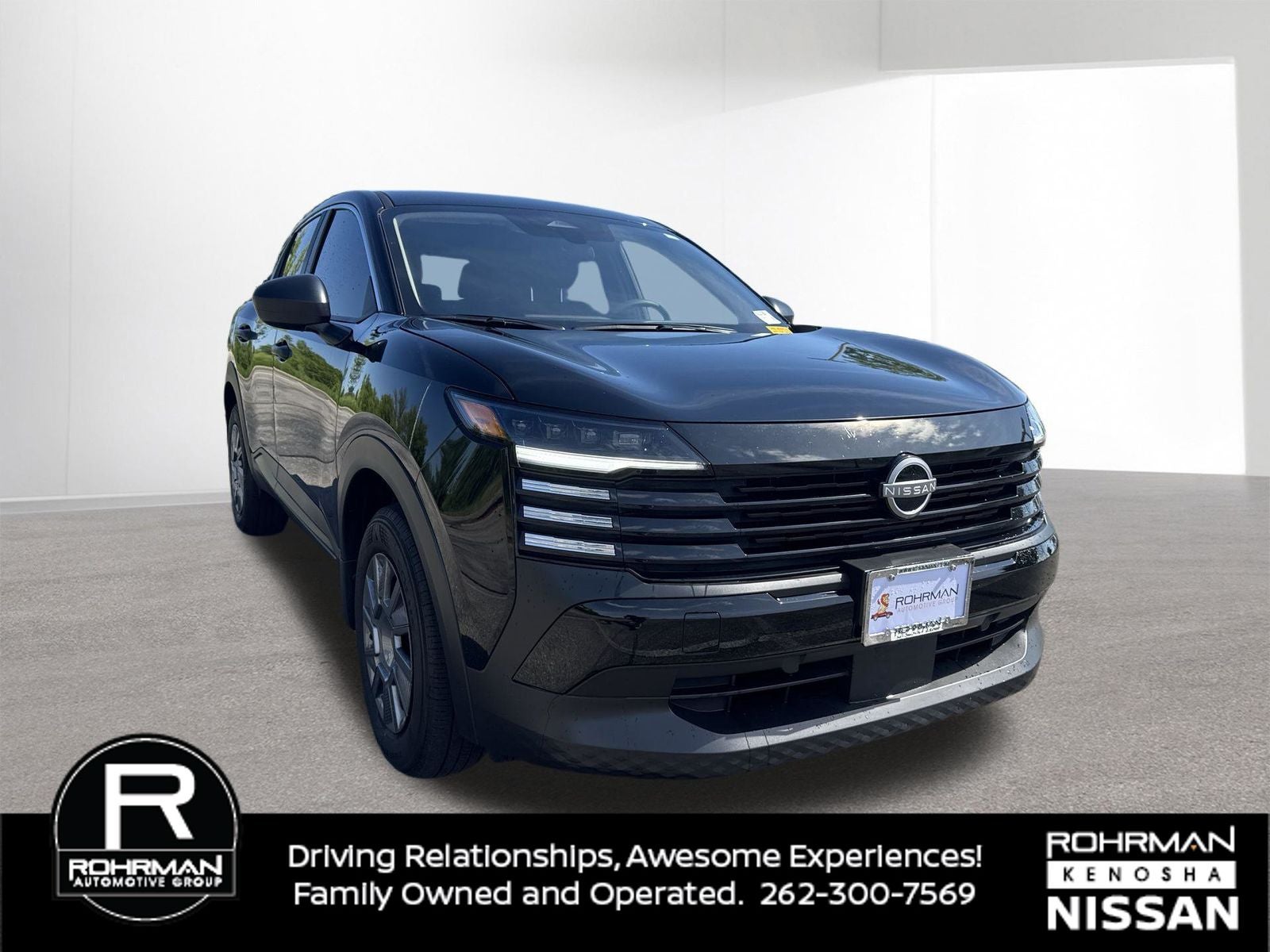 2025 Nissan Kicks S