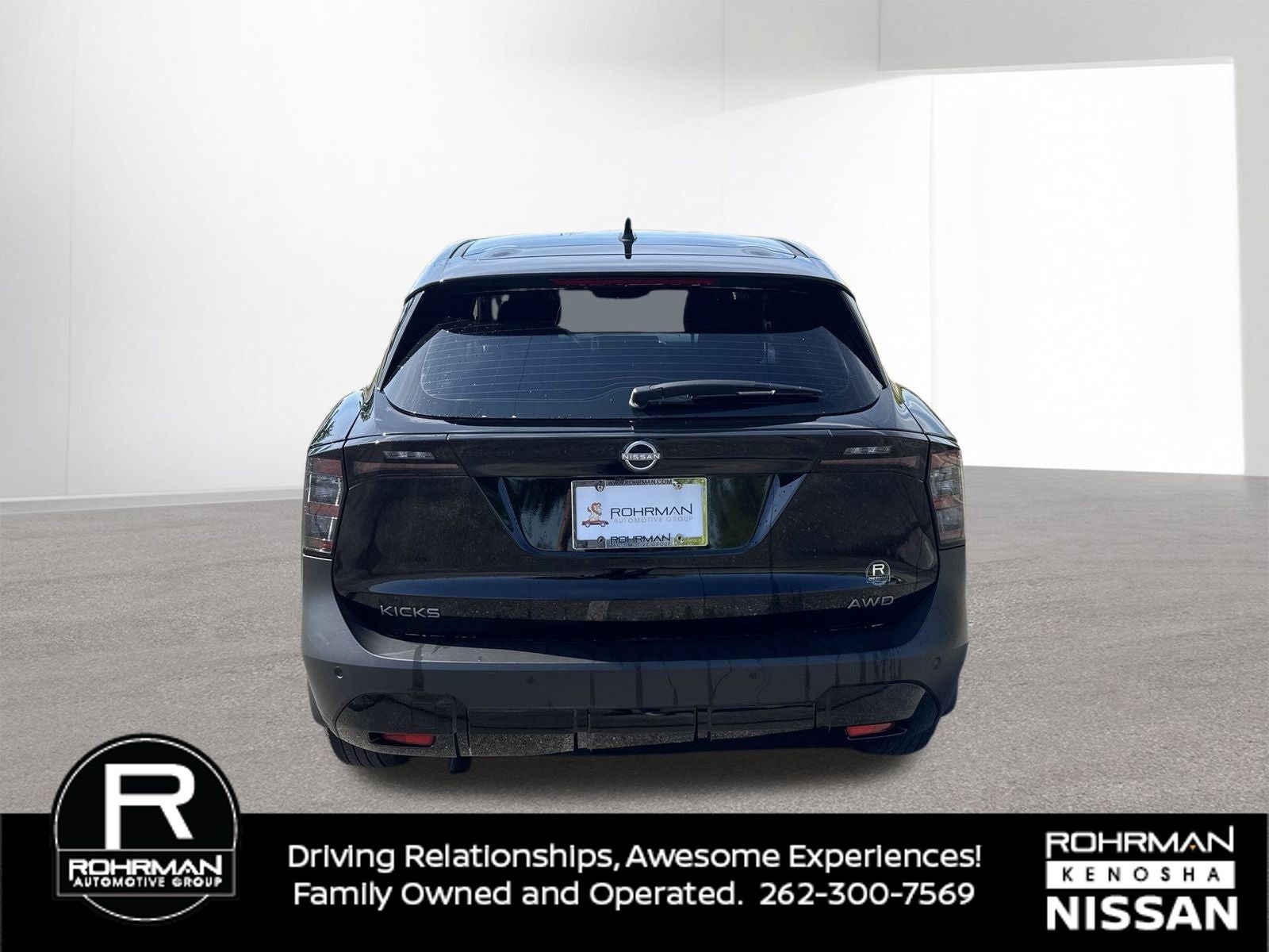 2025 Nissan Kicks S