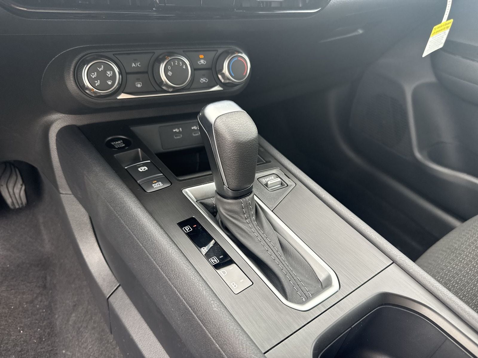 2026 Nissan Kicks S AWD
