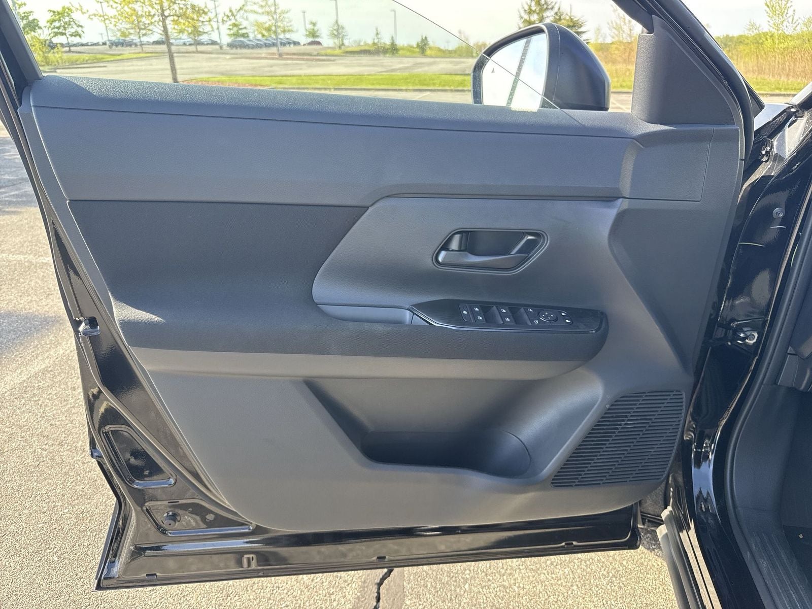 2026 Nissan Kicks S AWD