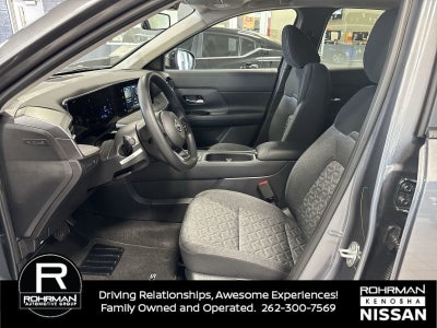 2025 Nissan Kicks SV