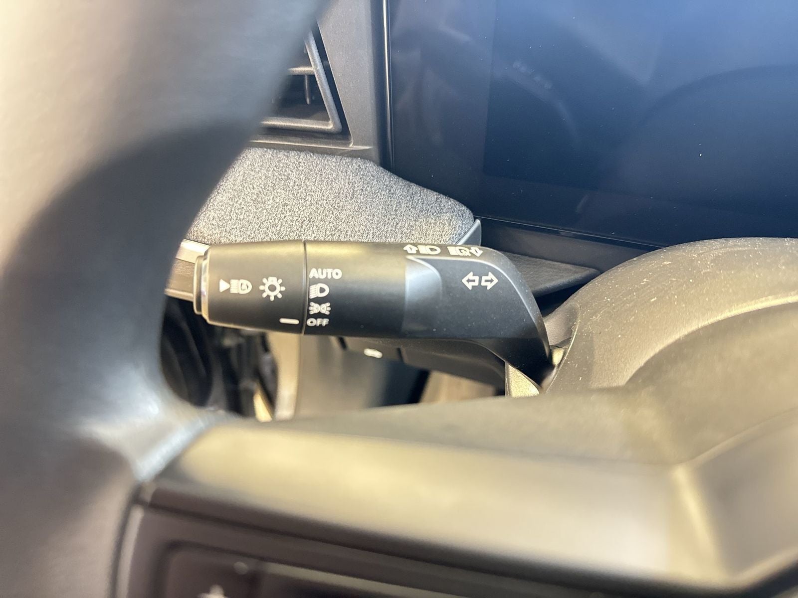 2026 Nissan Kicks SV Premium Package