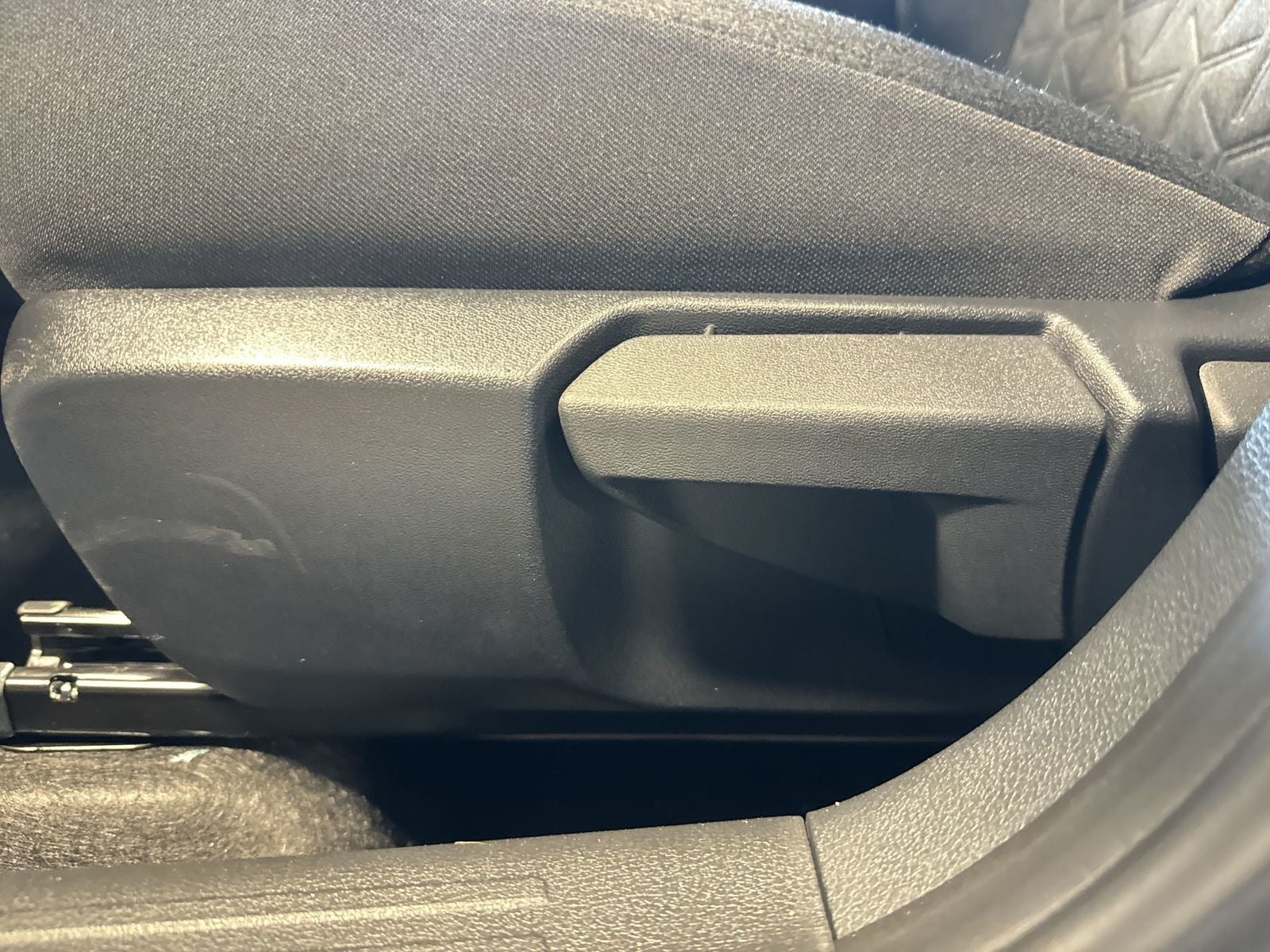 2026 Nissan Kicks SV Premium Package