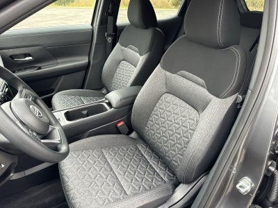 2026 Nissan Kicks SV AWD Premium Package