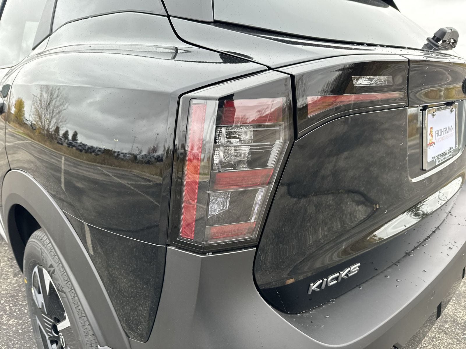 2026 Nissan Kicks SV AWD Premium Package