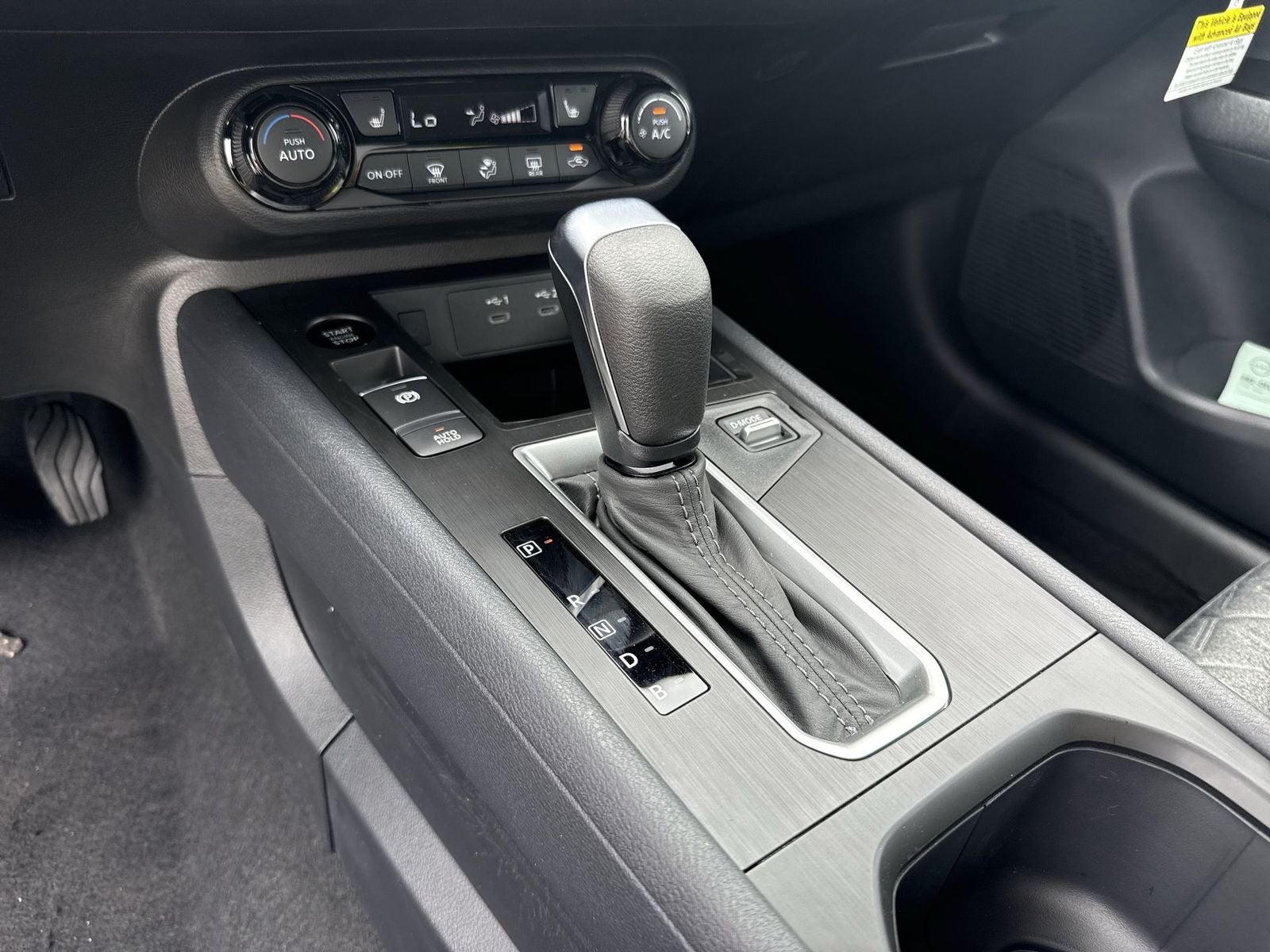 2026 Nissan Kicks SV AWD Premium Package