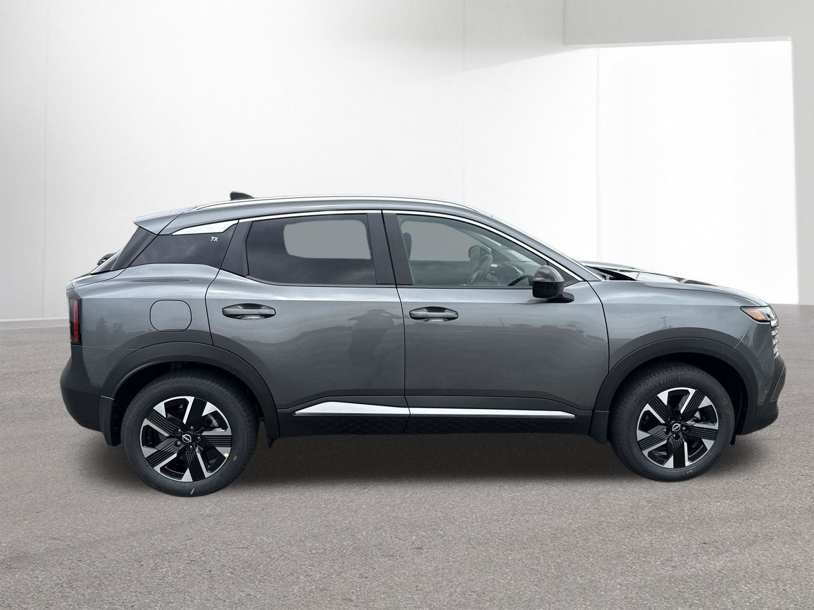 2026 Nissan Kicks SV AWD Premium Package