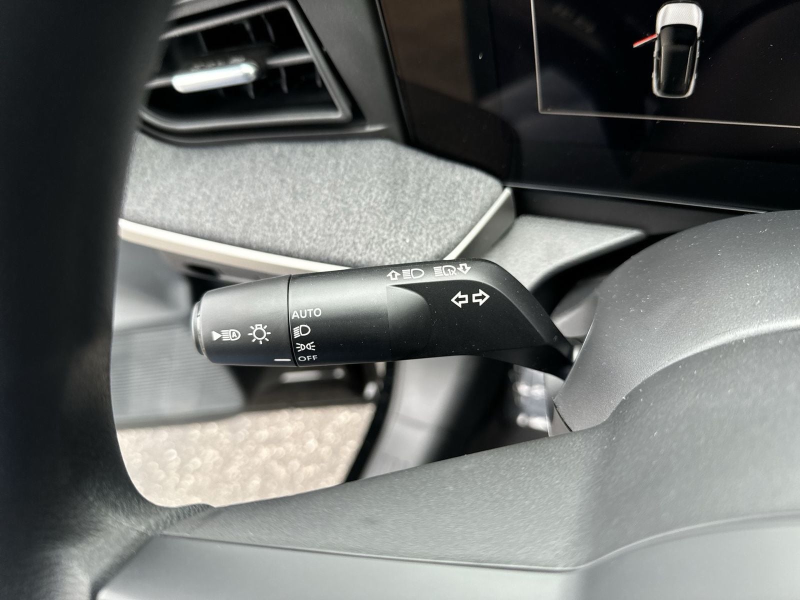 2026 Nissan Kicks SV AWD Premium Package