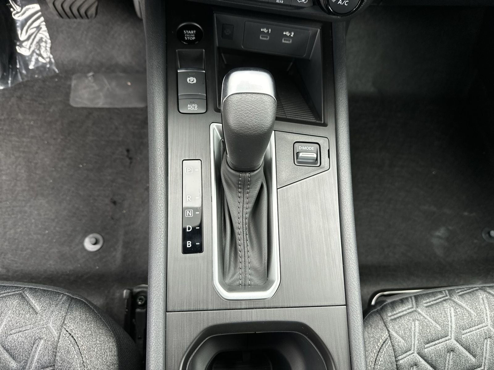 2026 Nissan Kicks SV AWD Premium Package