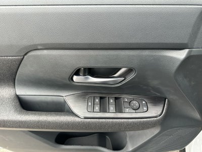 2026 Nissan Kicks SV AWD Premium Package