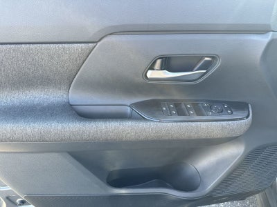 2026 Nissan Kicks SV AWD Premium Package