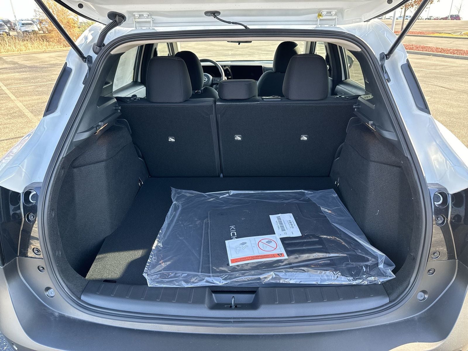 2026 Nissan Kicks SV AWD Premium Package